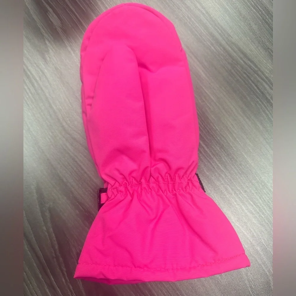 Official Dunkin’ Donuts 2026 Pink Iced Coffee Mitten Glove Merchandise Size M/L